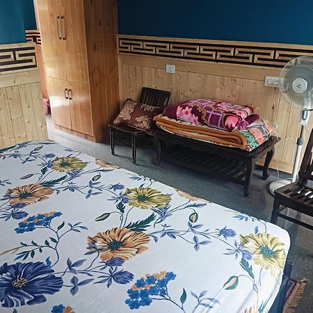 Wanderers Homestay -All Mountain Facing Rooms Kalpa Exteriör bild